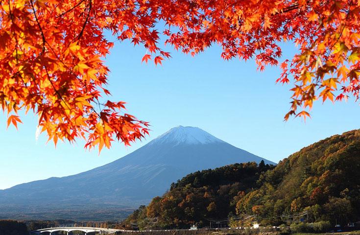 秋富士山